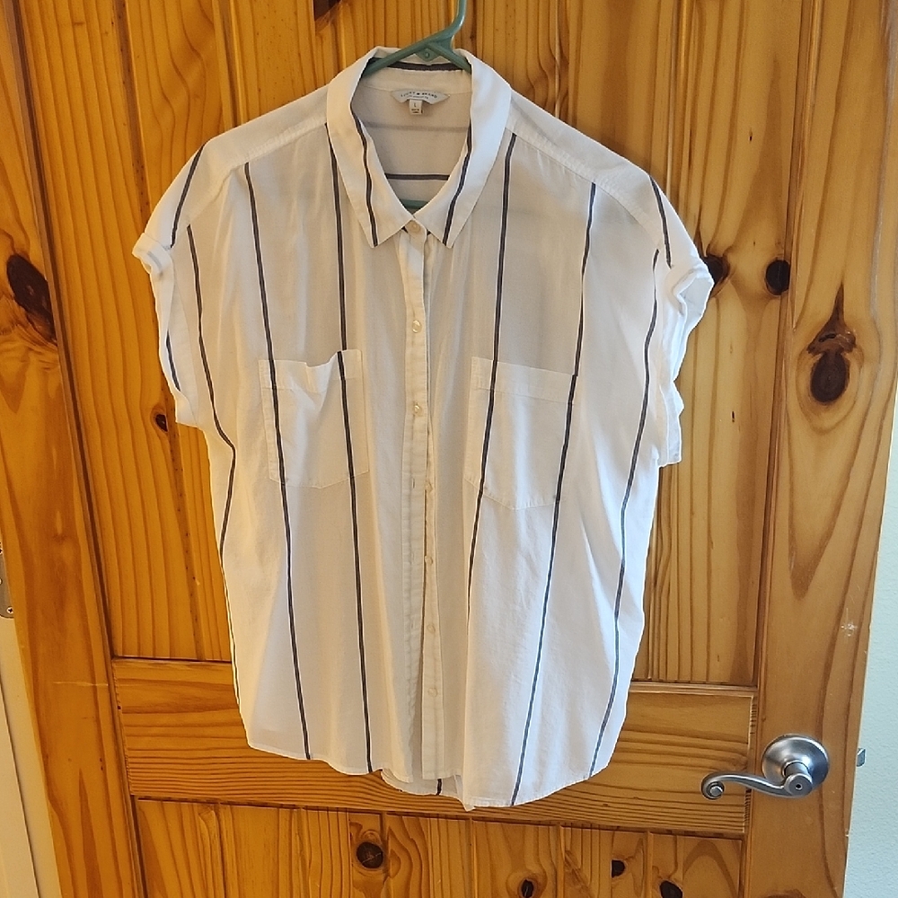 Lucky Brand White and Gray Button Down Shirt